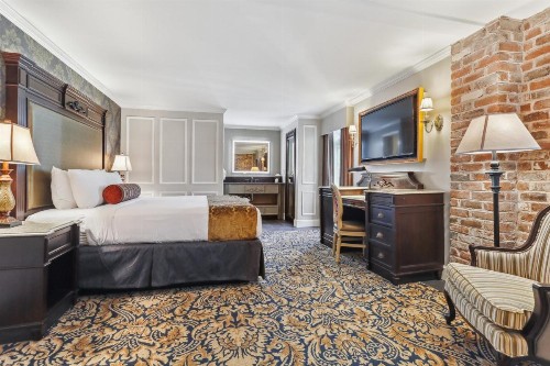 Place D'Armes Hotel - image 3