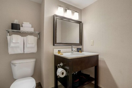 Best Western Plus St. Christopher Hotel - image 22