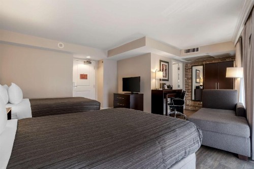 Best Western Plus St. Christopher Hotel - image 36