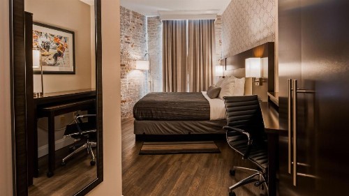 Best Western Plus St. Christopher Hotel - image 41
