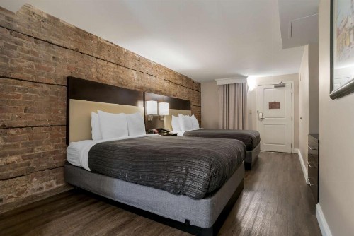 Best Western Plus St. Christopher Hotel - image 42
