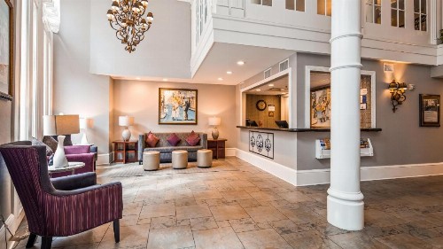 Best Western Plus St. Christopher Hotel - image 50