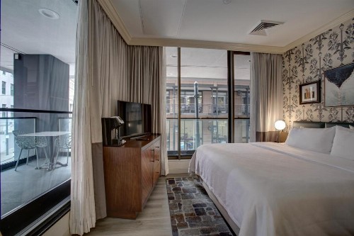 Royal St. Charles Hotel - image 25