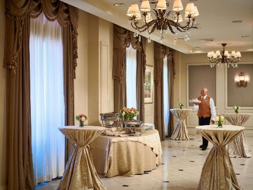 Royal Sonesta Hotel New Orleans - image 18