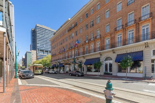 Lafayette Hotel - image 9