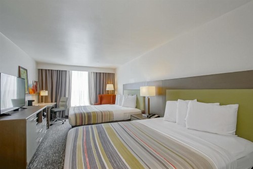 Country Inn & Suites by Radisson New Orleans I-10 East LA - image 3