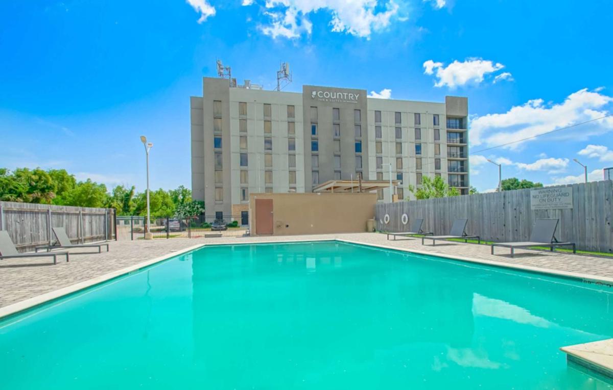 Country Inn & Suites by Radisson New Orleans I-10 East LA - image 4