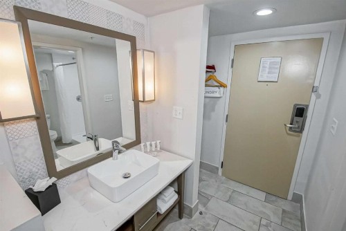 Country Inn & Suites by Radisson New Orleans I-10 East LA - image 5