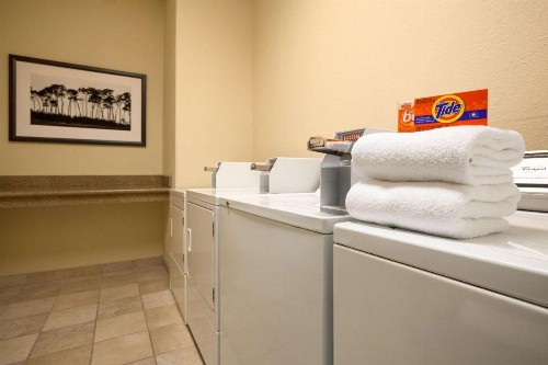 Country Inn & Suites by Radisson New Orleans I-10 East LA - image 50