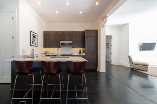 Melrose Mansion Suites - image 24
