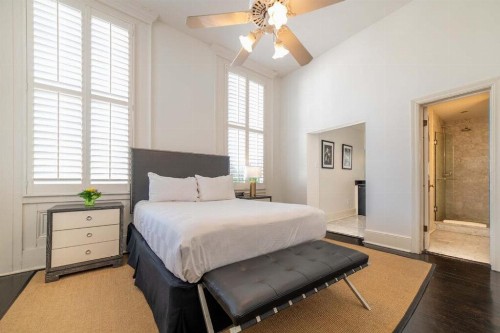Melrose Mansion Suites - image 29