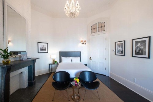 Melrose Mansion Suites - image 30