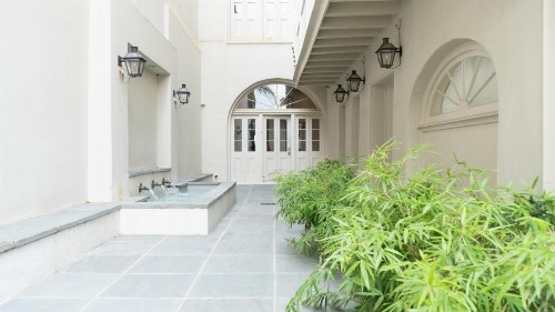 Melrose Mansion Suites - image 38