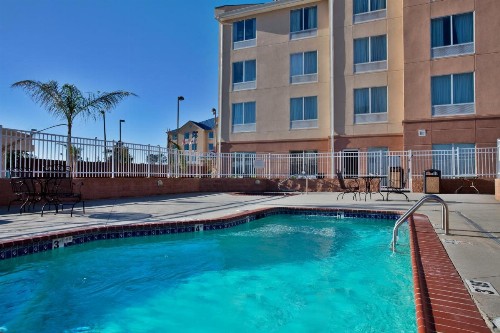 Holiday Inn Express New Orleans East an IHG Hotel - image 10