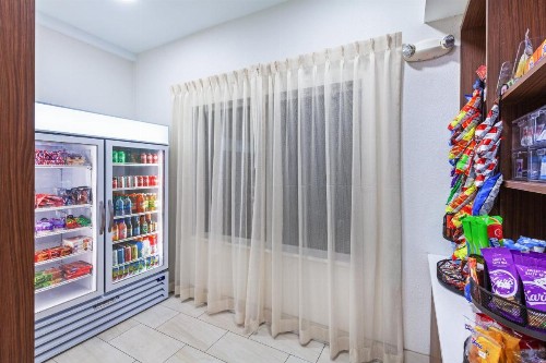 Holiday Inn Express New Orleans East an IHG Hotel - image 35