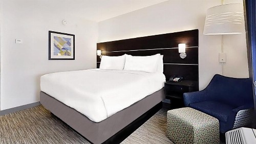 Holiday Inn Express New Orleans East an IHG Hotel - image 8