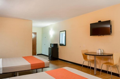 Motel 6-New Orleans LA - Near Downtown - image 10