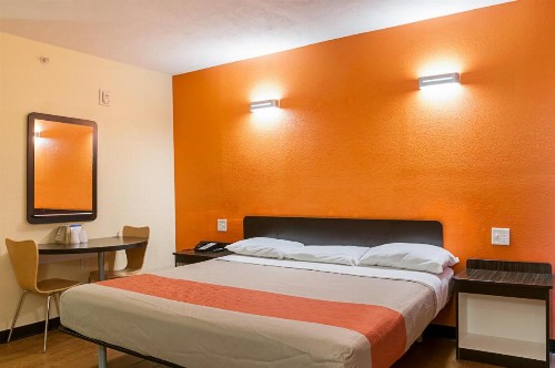 Motel 6-New Orleans LA - Near Downtown - image 14