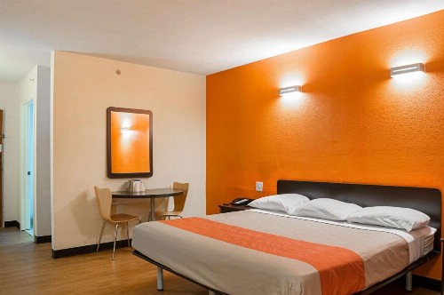 Motel 6-New Orleans LA - Near Downtown - image 37