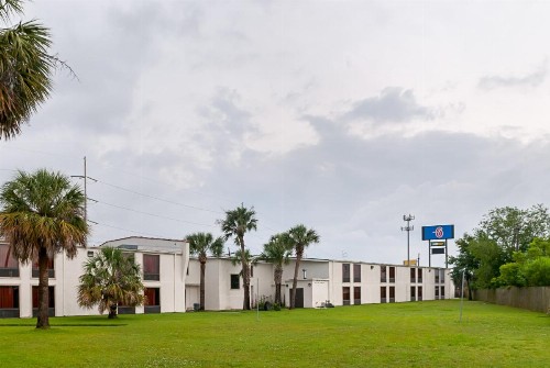 Motel 6-New Orleans LA - Near Downtown - image 4