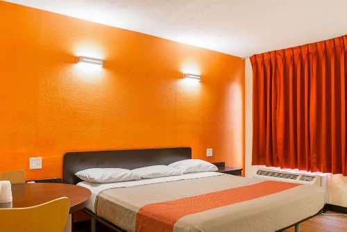 Motel 6-New Orleans LA - Near Downtown - image 41