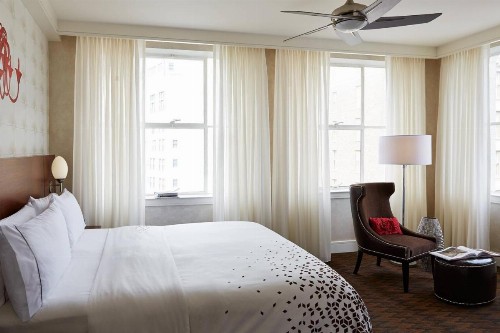 Renaissance New Orleans Pere Marquette French Quarter Area Hotel - image 10