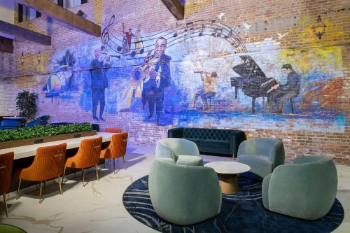 Courtyard by Marriott New Orleans Downtown/Convention Center - image 1