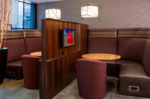 Courtyard by Marriott New Orleans Downtown Near the French Quarter - image 6