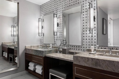 JW Marriott New Orleans - image 36