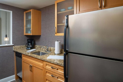 Sonesta ES Suites New Orleans Convention Center - image 12