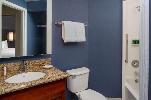 Sonesta ES Suites New Orleans Convention Center - image 20
