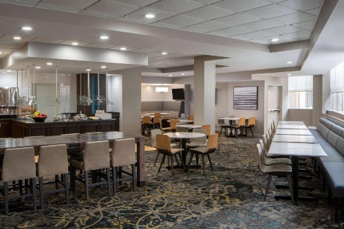 Sonesta ES Suites New Orleans Convention Center - image 32
