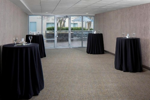 SpringHill Suites by Marriott New Orleans Downtown/Convention Center - image 18
