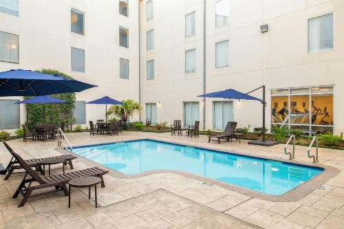 SpringHill Suites by Marriott New Orleans Downtown/Convention Center - image 3