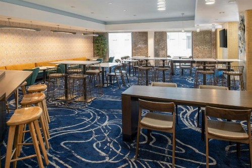 SpringHill Suites by Marriott New Orleans Downtown/Convention Center - image 4