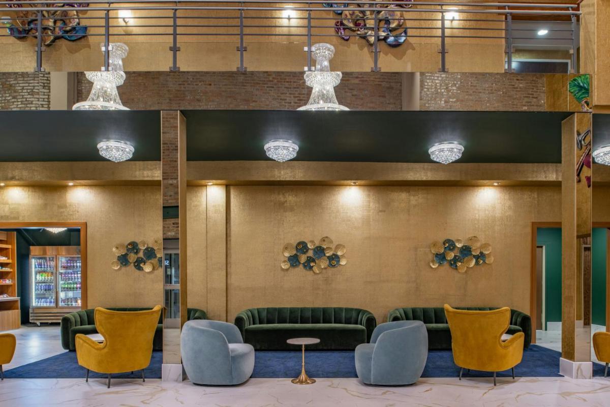 SpringHill Suites by Marriott New Orleans Downtown/Convention Center - image 6