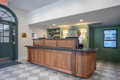 Best Western Plus French Quarter Courtyard Hotel - image 29