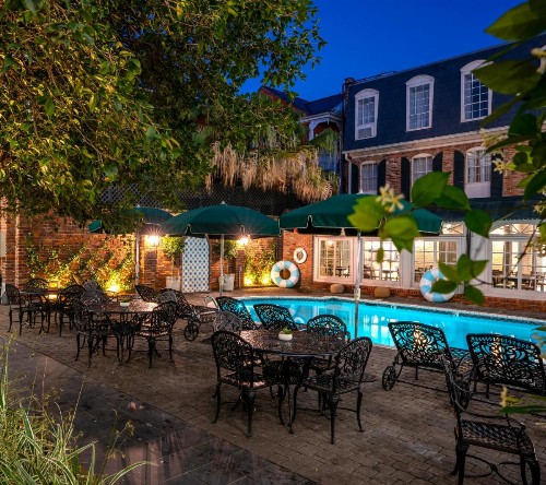 Best Western Plus French Quarter Courtyard Hotel - image 32