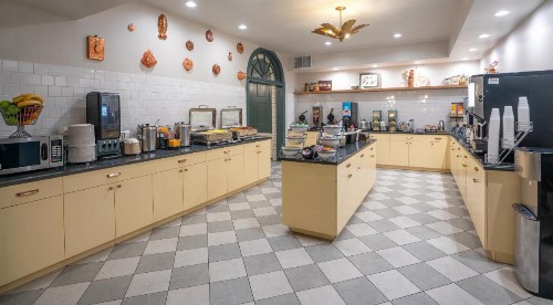 Best Western Plus French Quarter Courtyard Hotel - image 35