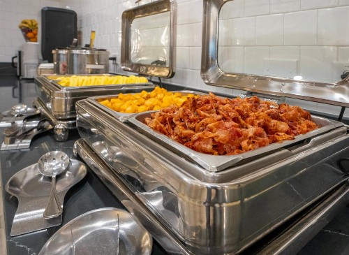 Best Western Plus French Quarter Courtyard Hotel - image 39