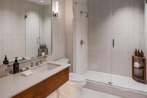Pelham Hotel - image 39