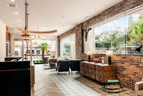 St Charles Coach House Ascend Hotel Collection - image 7