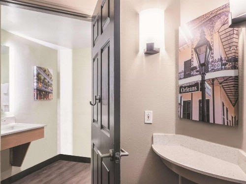 La Quinta by Wyndham New Orleans Downtown - image 26