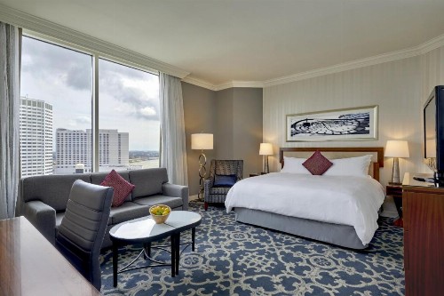Loews New Orleans Hotel - image 2