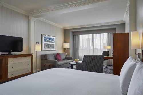 Loews New Orleans Hotel - image 29