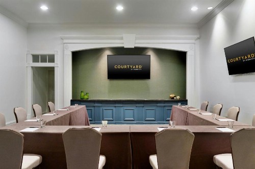 Courtyard by Marriott New Orleans French Quarter/Iberville - image 29