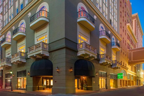 Courtyard by Marriott New Orleans French Quarter/Iberville - image 4