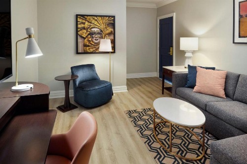Courtyard by Marriott New Orleans French Quarter/Iberville - image 7