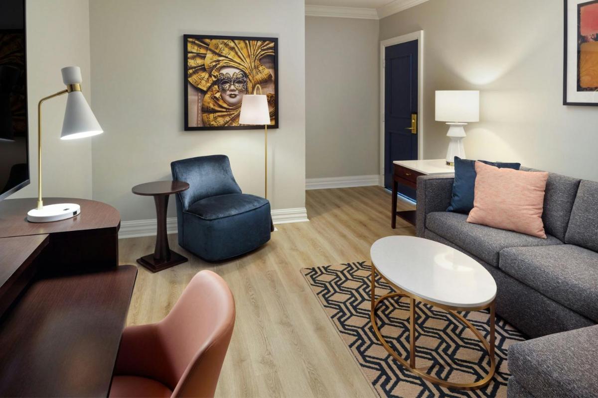 Courtyard by Marriott New Orleans French Quarter/Iberville - image 7