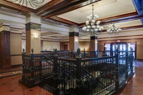 Drury Plaza Hotel New Orleans - image 3
